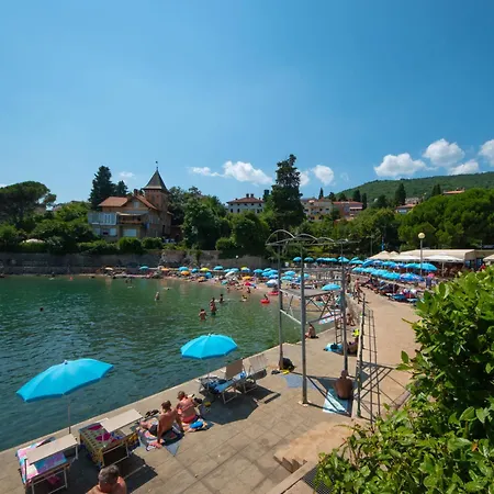 Zora By Interhome Lägenhet Opatija